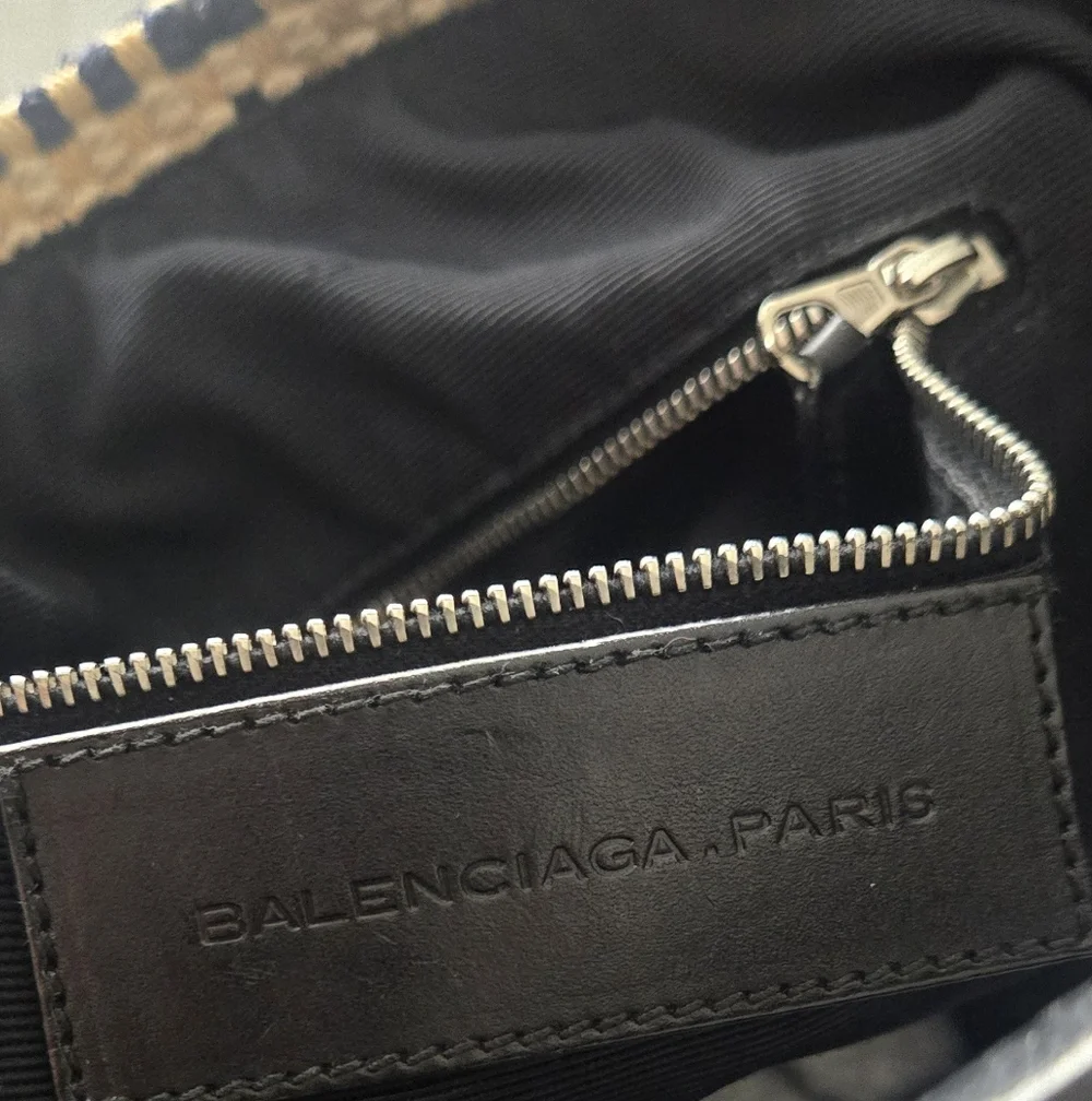 VINTAGE GOLD, CREAM, BLUE BALENCIEGA SHOULDER BAG - Picture 5 of 5
